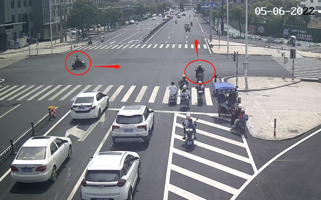 【安定事变案例分享】闯红灯形成交通事变负责全数职守！